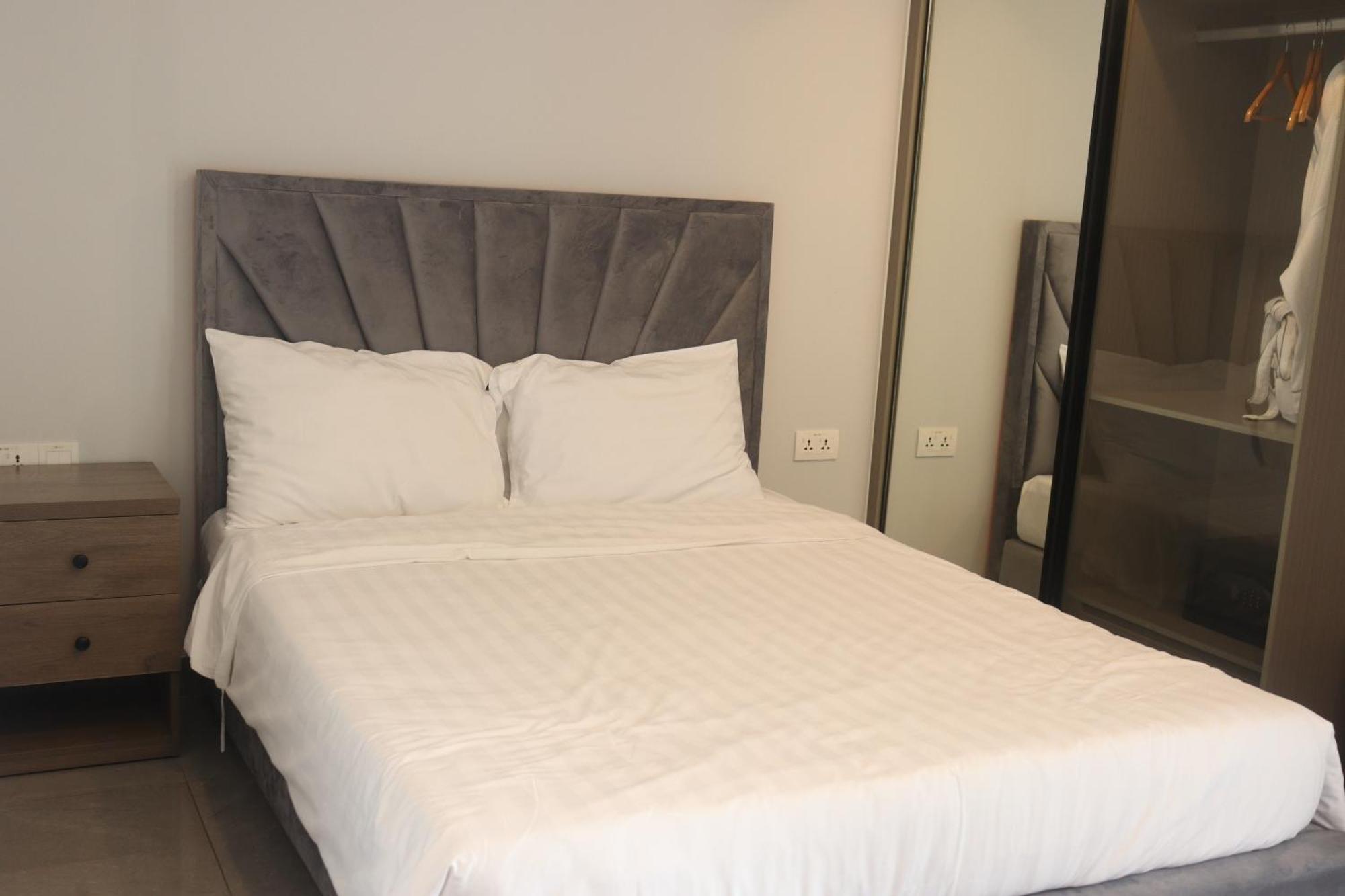 Parc21 Luxury Boutique Hotel Phnom Penh Exterior foto